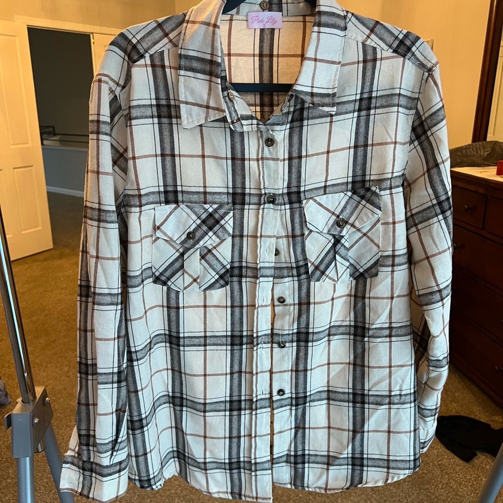Pink Lily Plaid Button-Up Shirt